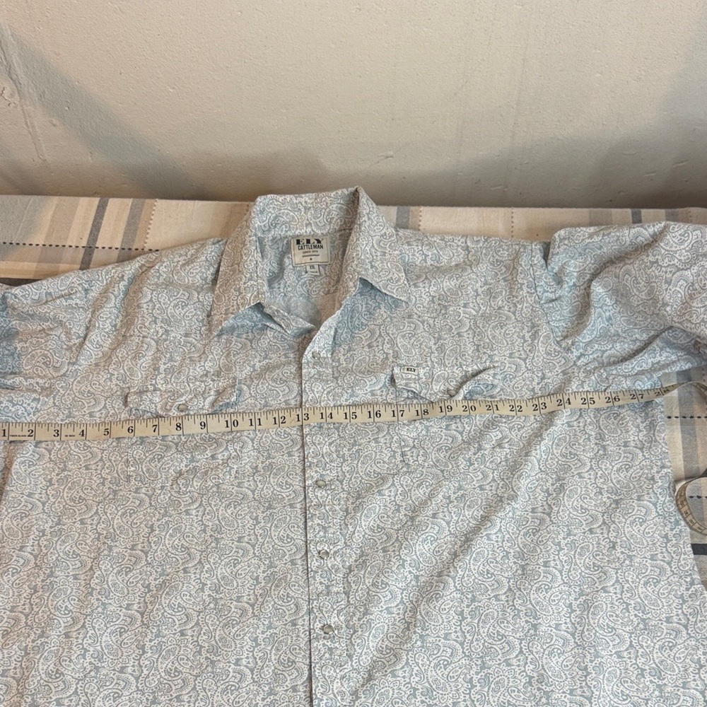 Ely Cattleman Men's Pale Blue Paisley pearl Button-Down Western Shirt - Picture 5 of 6